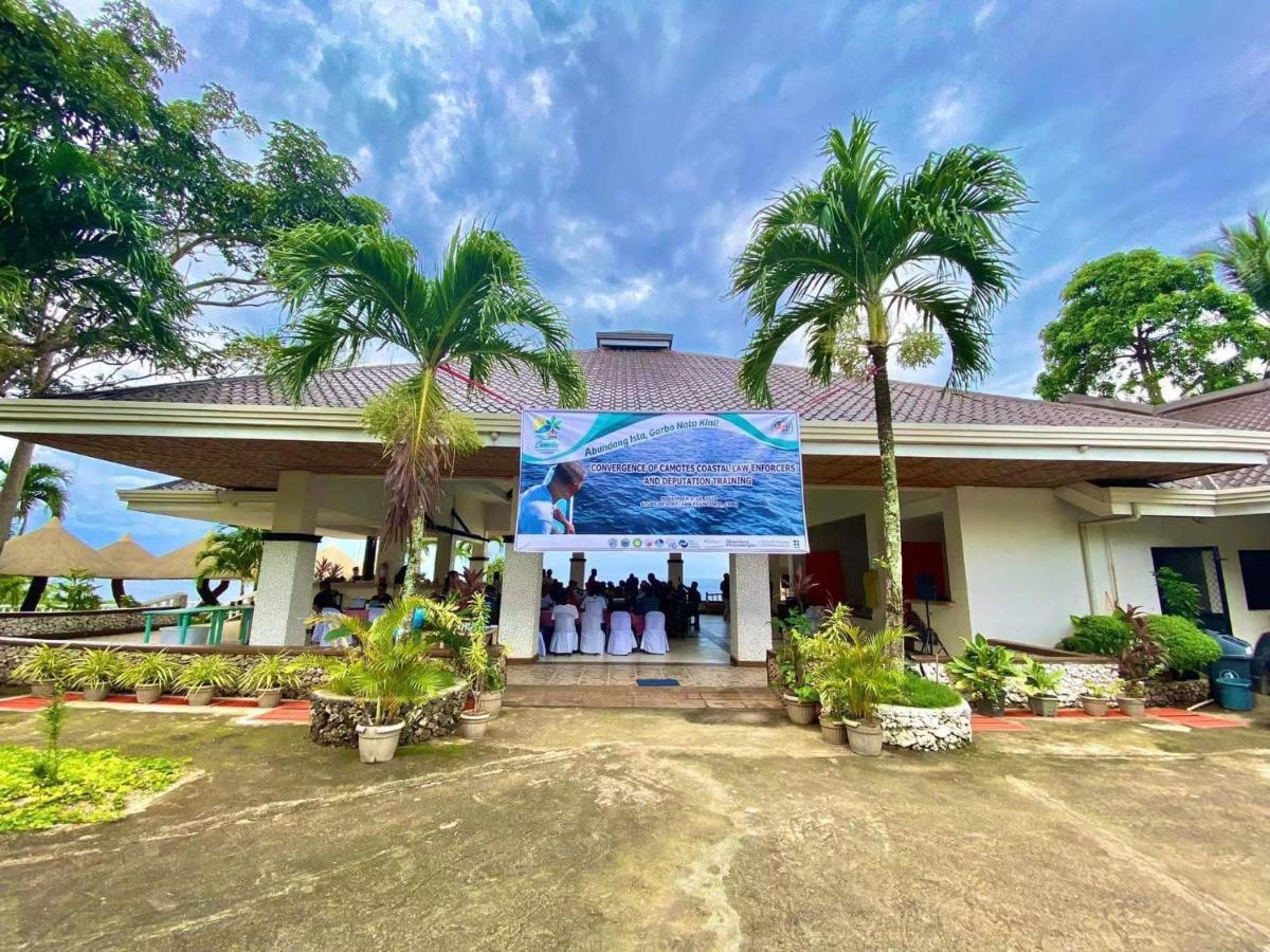 Azure Camotes Resort Hotel San Francisco  Exterior photo